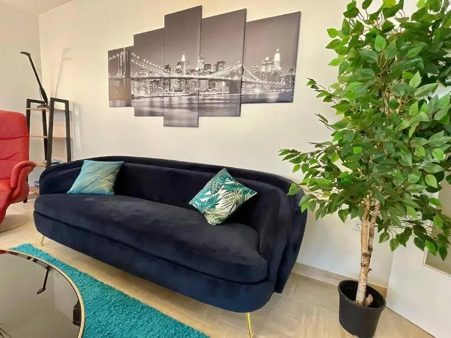 Three Bedrooms Flat In Center W. Terrace&Parking Luxembourg Luxembourg